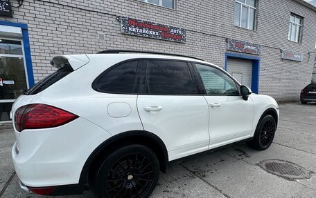Porsche Cayenne III, 2011 год, 2 300 000 рублей, 4 фотография