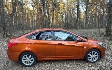 Hyundai Solaris II рестайлинг, 2014 год, 770 000 рублей, 5 фотография