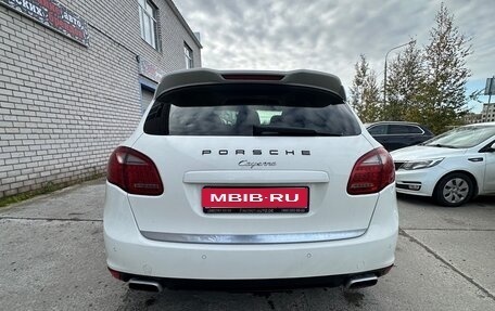 Porsche Cayenne III, 2011 год, 2 300 000 рублей, 5 фотография