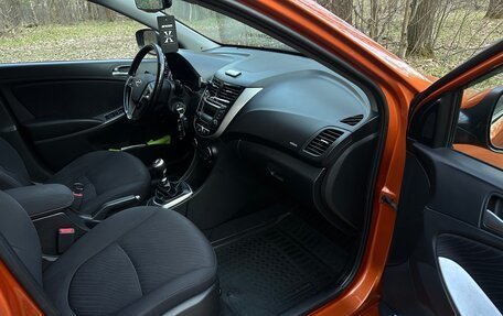 Hyundai Solaris II рестайлинг, 2014 год, 770 000 рублей, 11 фотография