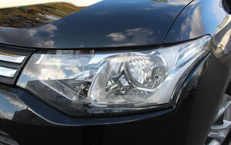 Mitsubishi Outlander III рестайлинг 3, 2013 год, 1 320 000 рублей, 9 фотография
