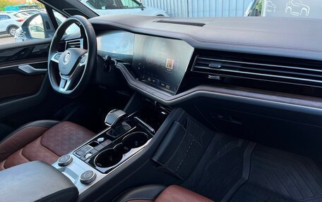 Volkswagen Touareg III, 2021 год, 6 505 700 рублей, 8 фотография