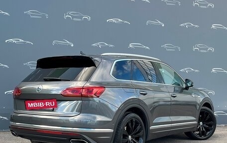 Volkswagen Touareg III, 2021 год, 6 505 700 рублей, 2 фотография