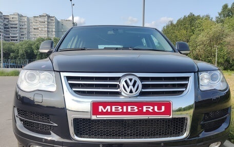 Volkswagen Touareg III, 2008 год, 1 050 000 рублей, 2 фотография