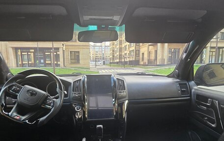 Toyota Land Cruiser 200, 2010 год, 3 800 000 рублей, 5 фотография