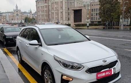 KIA cee'd III, 2020 год, 1 930 000 рублей, 2 фотография
