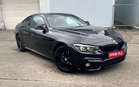 BMW 4 серия, 2018 год, 3 200 000 рублей, 1 фотография