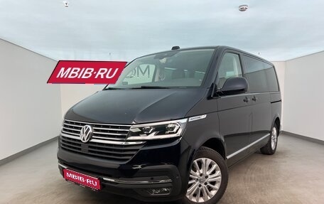 Volkswagen Multivan T6 рестайлинг, 2021 год, 6 950 000 рублей, 1 фотография
