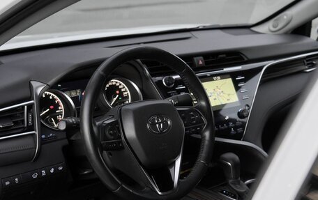 Toyota Camry, 2020 год, 2 798 000 рублей, 5 фотография