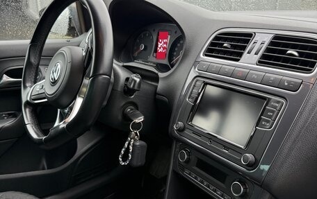 Volkswagen Polo VI (EU Market), 2018 год, 1 400 000 рублей, 3 фотография