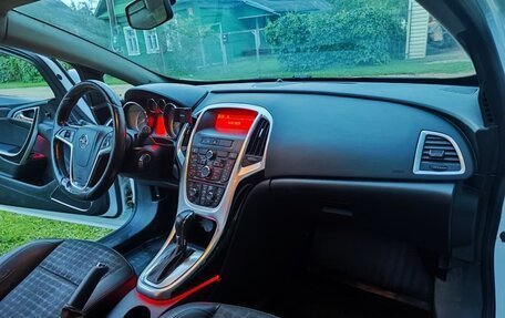 Opel Astra J, 2013 год, 650 000 рублей, 9 фотография