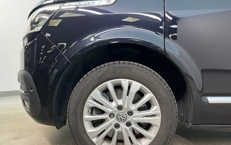 Volkswagen Multivan T6 рестайлинг, 2021 год, 6 950 000 рублей, 7 фотография