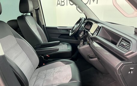 Volkswagen Multivan T6 рестайлинг, 2021 год, 6 950 000 рублей, 13 фотография