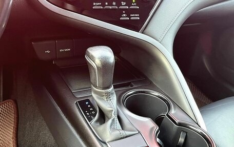 Toyota Camry, 2021 год, 3 150 000 рублей, 3 фотография