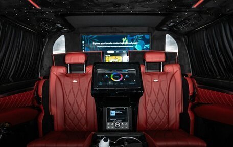 Cadillac Escalade V, 2025 год, 39 000 000 рублей, 13 фотография