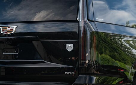 Cadillac Escalade V, 2025 год, 39 000 000 рублей, 10 фотография