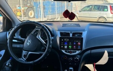 Hyundai Solaris II рестайлинг, 2015 год, 549 999 рублей, 7 фотография