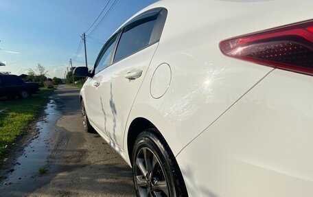 KIA Rio IV, 2021 год, 1 800 000 рублей, 9 фотография