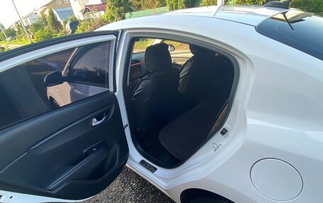 KIA Rio IV, 2021 год, 1 800 000 рублей, 15 фотография