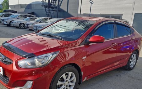 Hyundai Solaris II рестайлинг, 2011 год, 890 000 рублей, 12 фотография