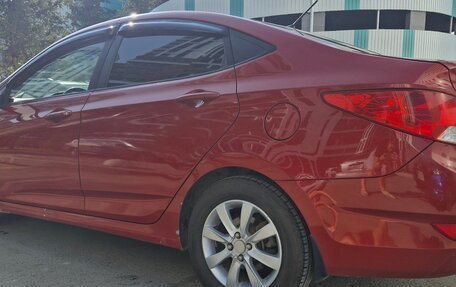 Hyundai Solaris II рестайлинг, 2011 год, 890 000 рублей, 8 фотография