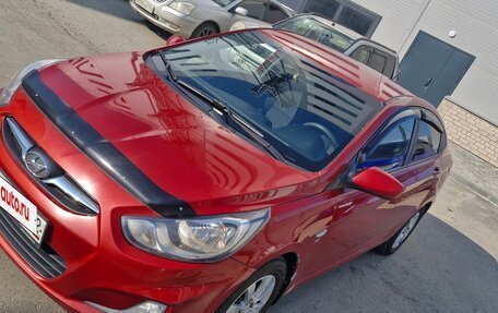 Hyundai Solaris II рестайлинг, 2011 год, 890 000 рублей, 14 фотография