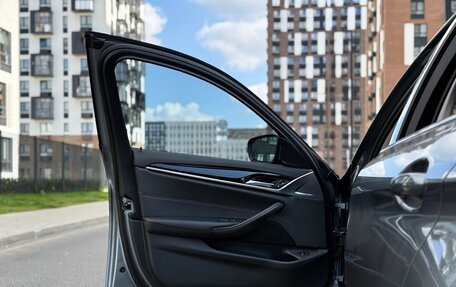 BMW 5 серия, 2021 год, 3 390 000 рублей, 13 фотография