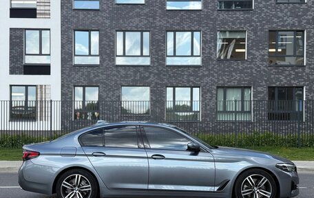 BMW 5 серия, 2021 год, 3 390 000 рублей, 8 фотография