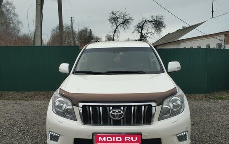 Toyota Land Cruiser Prado 150 рестайлинг 2, 2012 год, 2 800 000 рублей, 1 фотография