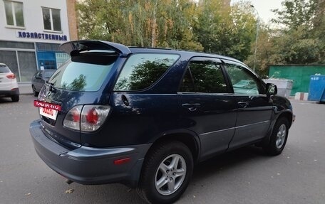 Lexus RX IV рестайлинг, 2002 год, 650 000 рублей, 3 фотография