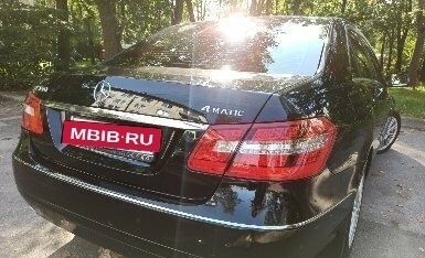 Mercedes-Benz E-Класс, 2011 год, 1 200 000 рублей, 2 фотография