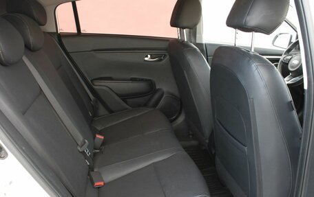 KIA Rio IV, 2021 год, 1 900 000 рублей, 14 фотография