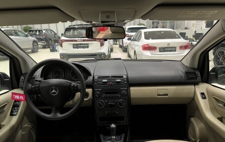 Mercedes-Benz A-Класс, 2011 год, 670 000 рублей, 17 фотография