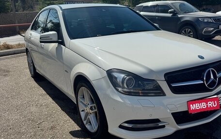 Mercedes-Benz C-Класс, 2011 год, 1 550 000 рублей, 2 фотография
