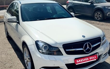 Mercedes-Benz C-Класс, 2011 год, 1 550 000 рублей, 3 фотография