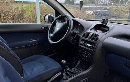 Peugeot 206, 2002 год, 260 000 рублей, 10 фотография