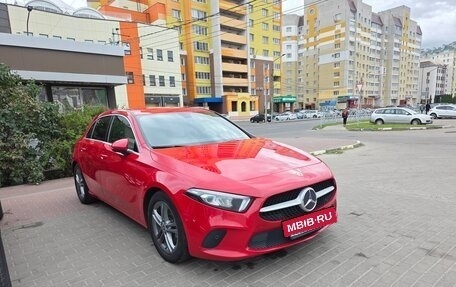 Mercedes-Benz A-Класс, 2019 год, 2 999 000 рублей, 5 фотография