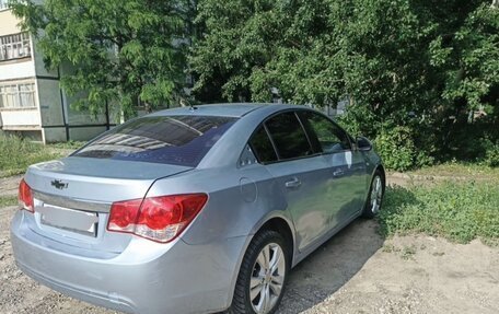 Chevrolet Cruze II, 2011 год, 380 000 рублей, 4 фотография