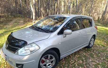 Nissan Tiida, 2011 год, 749 000 рублей, 1 фотография