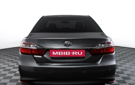 Toyota Camry, 2014 год, 1 799 000 рублей, 6 фотография