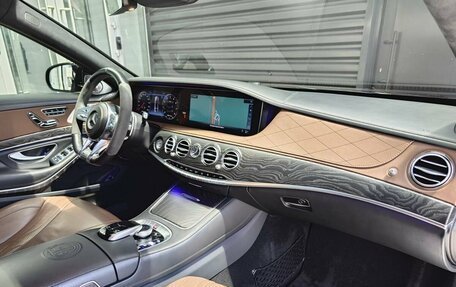 Mercedes-Benz S-Класс AMG, 2018 год, 8 890 000 рублей, 21 фотография