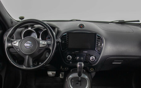 Nissan Juke II, 2011 год, 920 000 рублей, 13 фотография