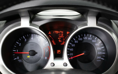 Nissan Juke II, 2011 год, 920 000 рублей, 12 фотография