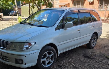 Nissan Presage I, 2000 год, 750 000 рублей, 3 фотография