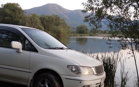 Nissan Presage I, 2000 год, 750 000 рублей, 21 фотография