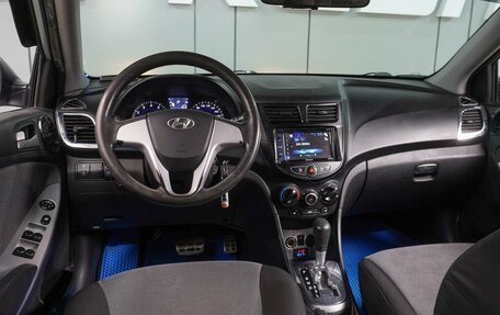 Hyundai Solaris II рестайлинг, 2012 год, 679 000 рублей, 6 фотография