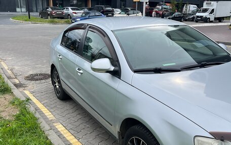 Volkswagen Passat B6, 2008 год, 680 000 рублей, 2 фотография