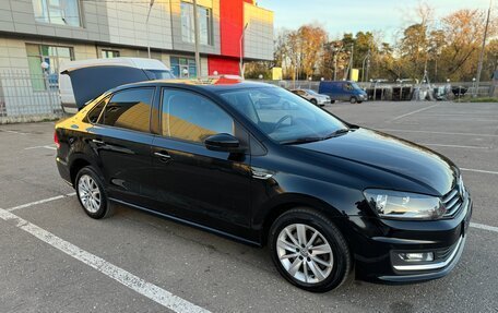 Volkswagen Polo VI (EU Market), 2017 год, 1 130 000 рублей, 2 фотография