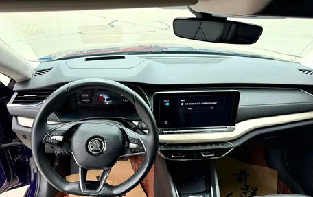 Skoda Octavia IV, 2022 год, 2 030 998 рублей, 11 фотография