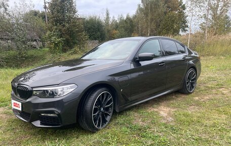 BMW 5 серия, 2018 год, 2 500 000 рублей, 13 фотография
